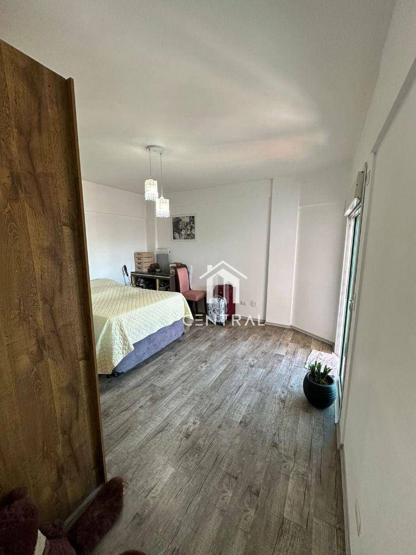 Apartamento à venda com 3 quartos, 154m² - Foto 17