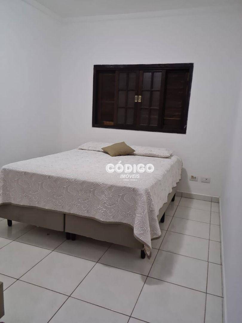 Casa à venda com 3 quartos, 140m² - Foto 11