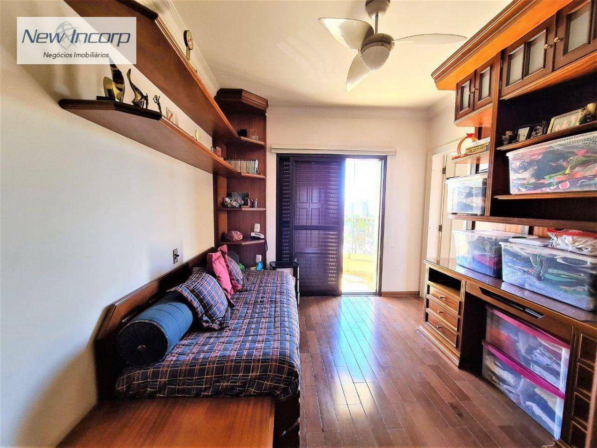 Apartamento à venda com 4 quartos, 257m² - Foto 19