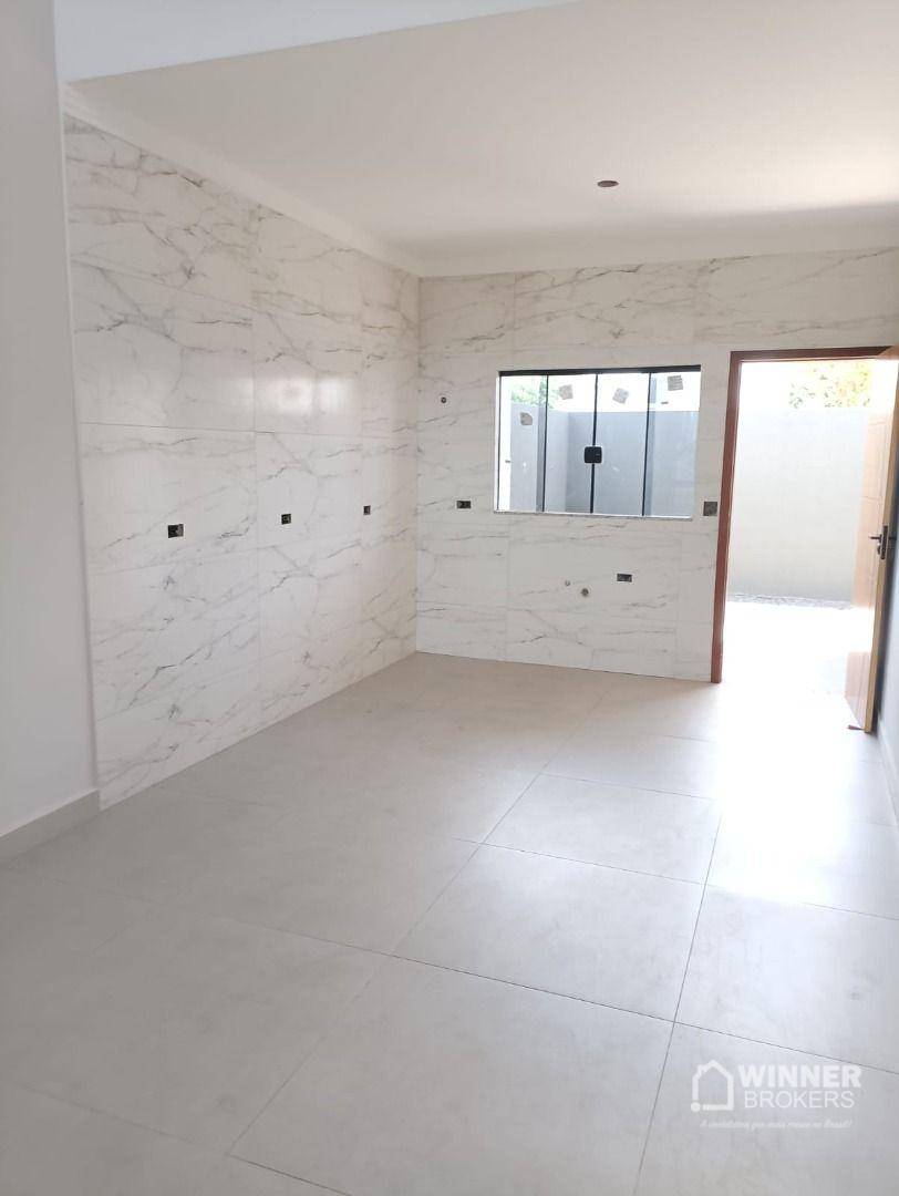 Casa à venda com 3 quartos, 92m² - Foto 7