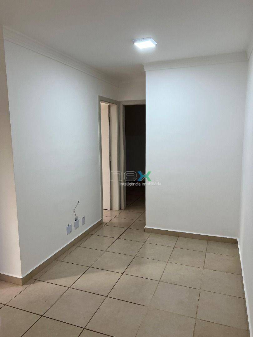 Apartamento à venda com 2 quartos, 45m² - Foto 8