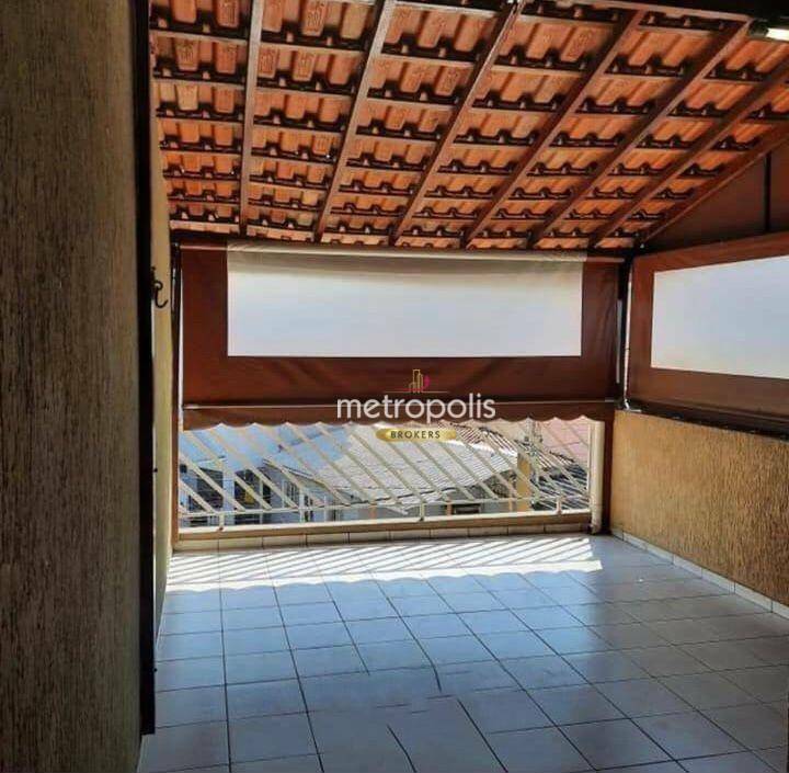 Sobrado à venda com 2 quartos, 240m² - Foto 13