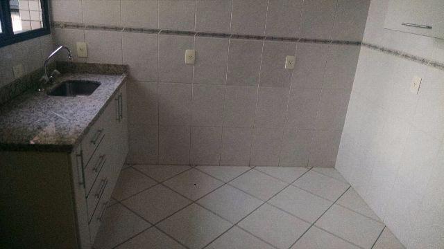 Apartamento para alugar com 3 quartos, 91m² - Foto 17