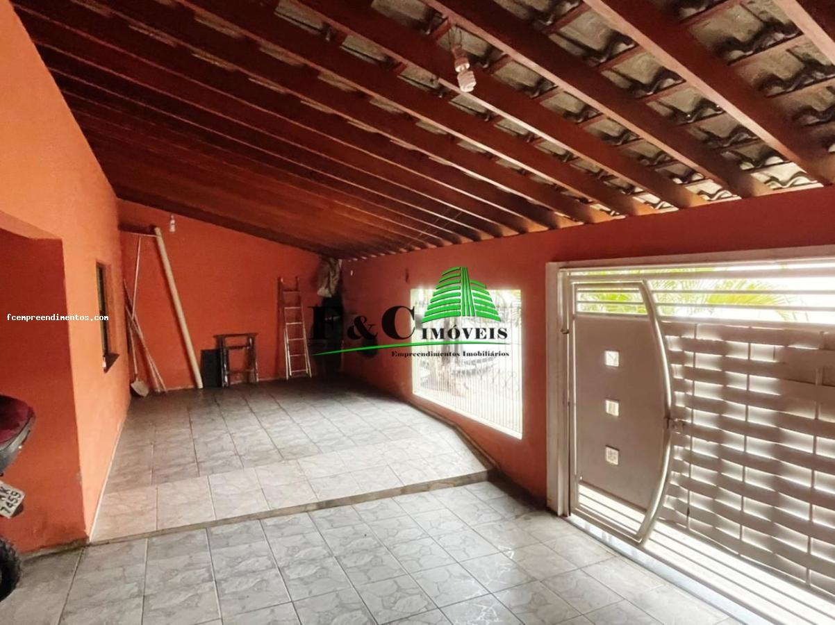 Casa à venda com 4 quartos, 250m² - Foto 5