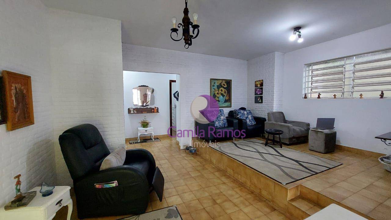 Casa para alugar com 3 quartos, 421m² - Foto 11
