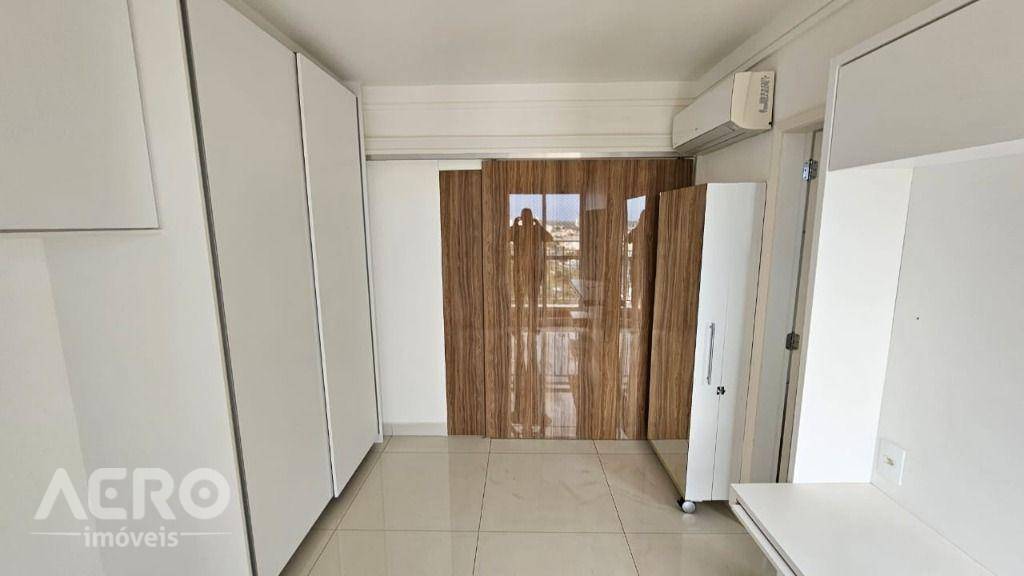 Apartamento para alugar com 3 quartos, 180m² - Foto 36