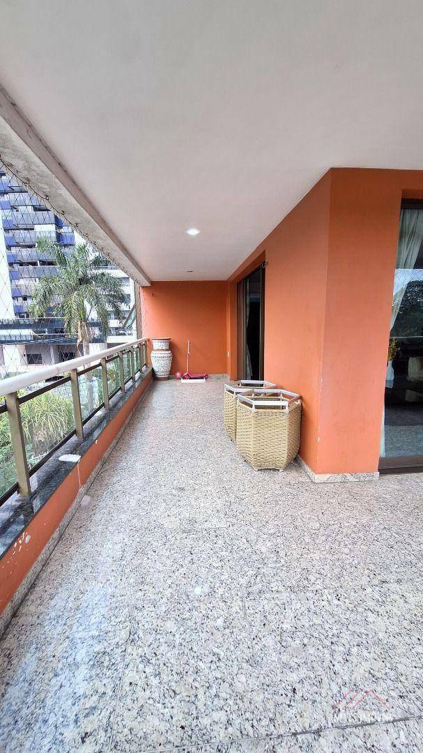 Apartamento à venda com 4 quartos, 280m² - Foto 10