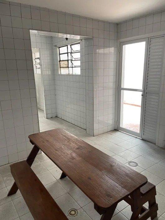 Casa para alugar com 4 quartos, 178m² - Foto 6