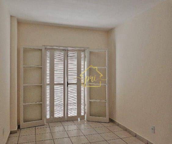 Apartamento para alugar com 4 quartos, 170m² - Foto 11