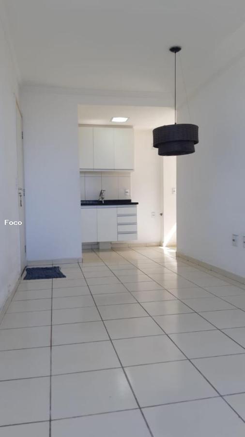 Apartamento para alugar com 2 quartos, 55m² - Foto 12
