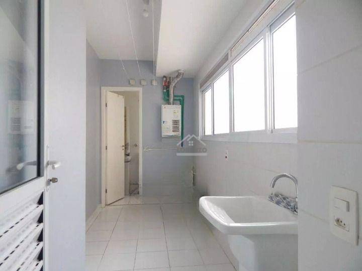 Apartamento à venda com 3 quartos, 155m² - Foto 18