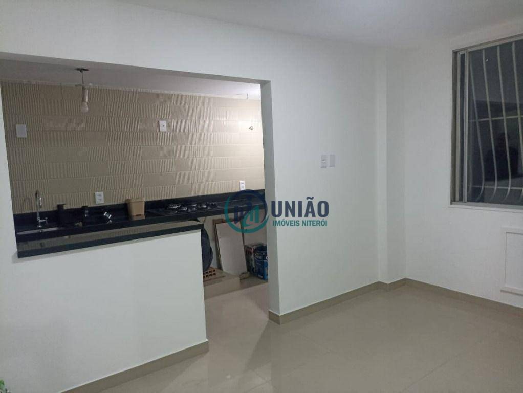 Apartamento à venda com 2 quartos, 50m² - Foto 5