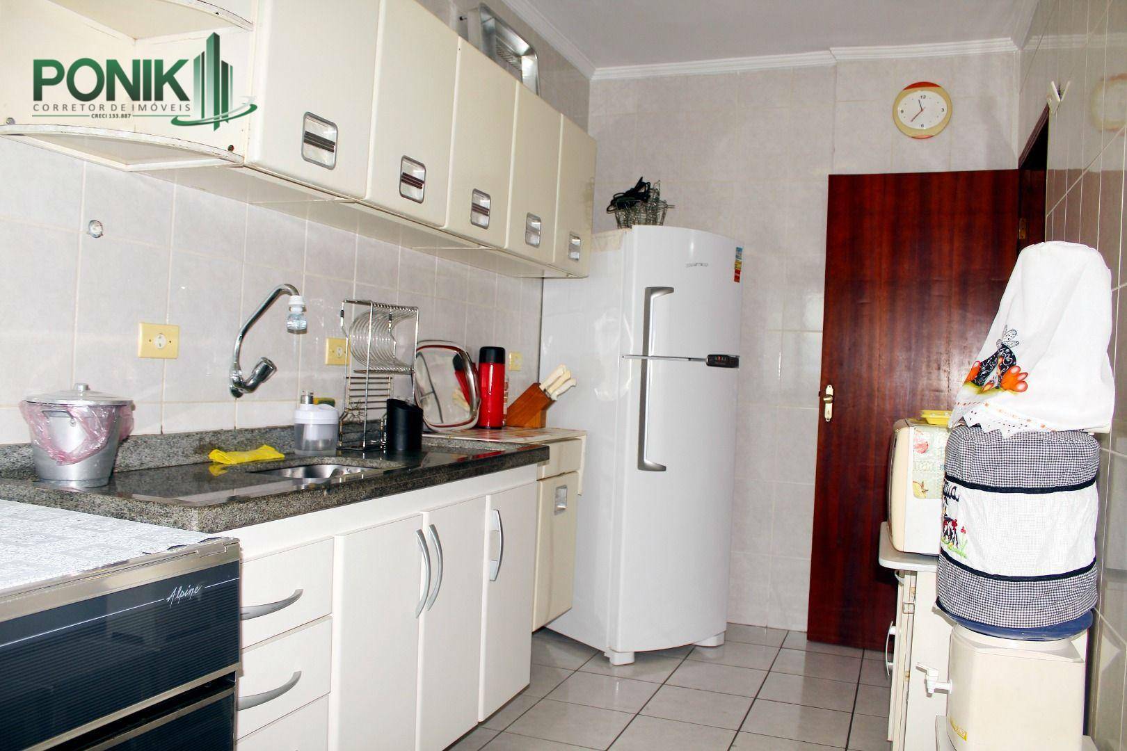 Apartamento à venda com 2 quartos, 76m² - Foto 12