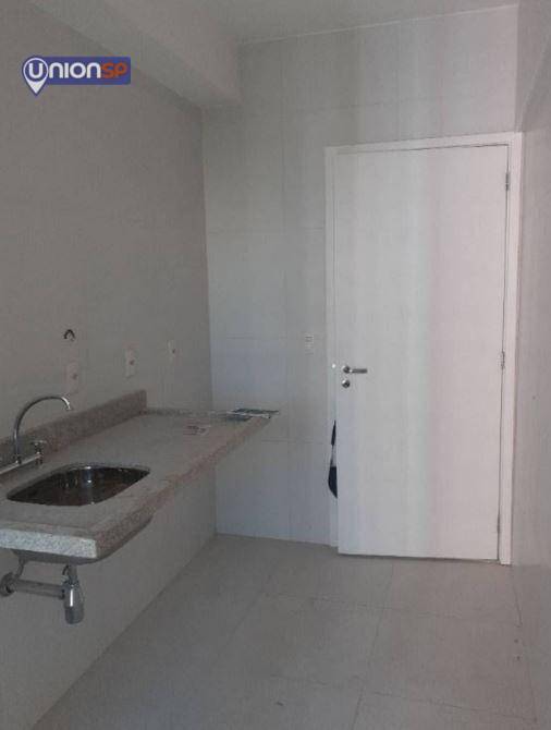 Apartamento à venda com 2 quartos, 63m² - Foto 11