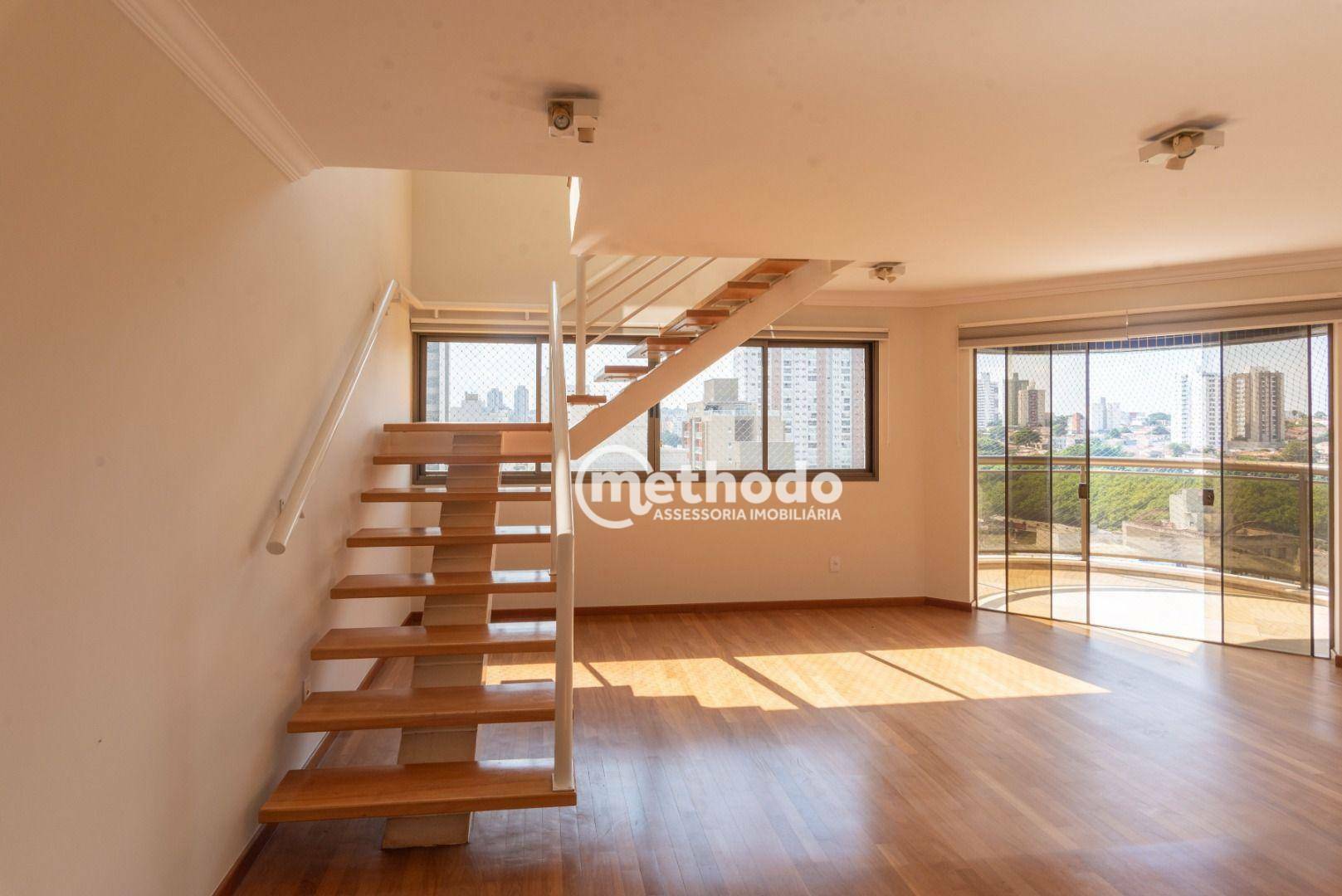 Cobertura à venda com 3 quartos, 320m² - Foto 1