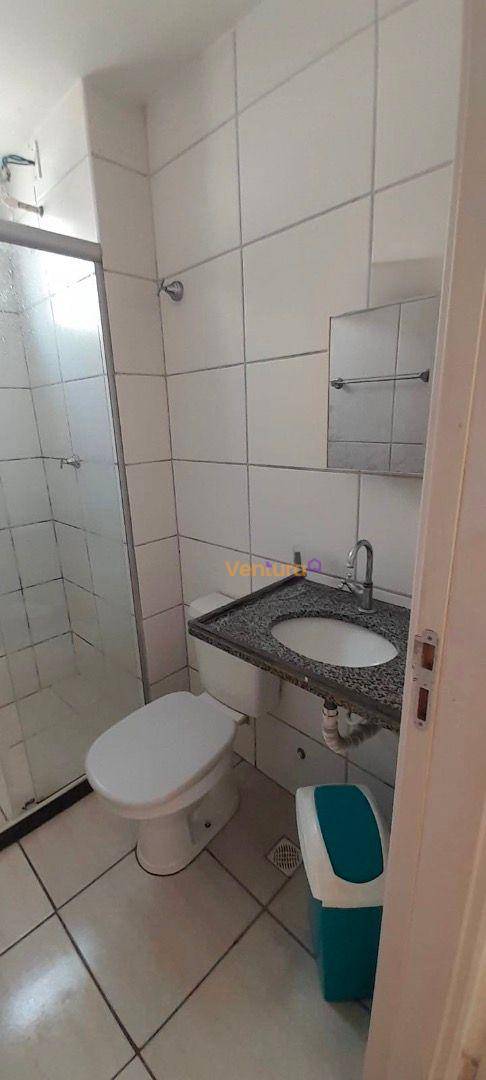 Apartamento à venda com 2 quartos, 48m² - Foto 2