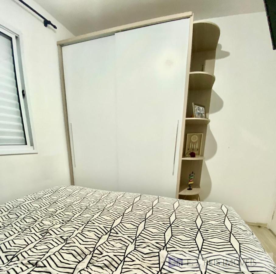 Apartamento à venda com 2 quartos, 50m² - Foto 22