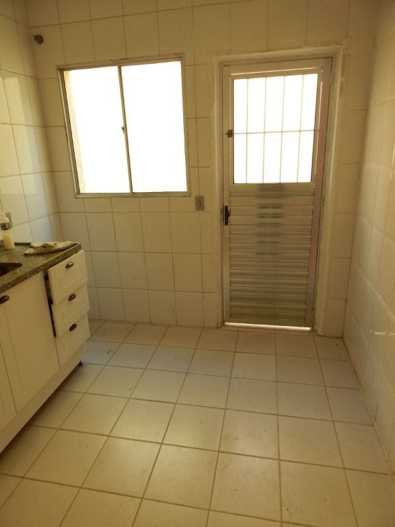 Sobrado para alugar com 2 quartos, 55m² - Foto 9