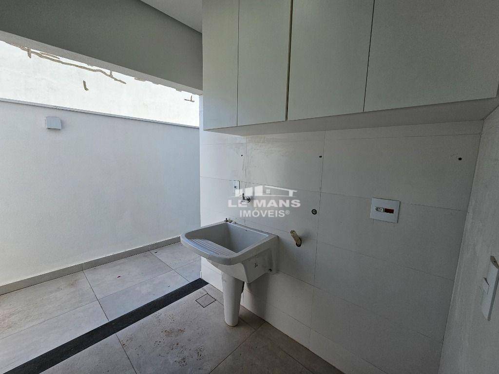 Casa de Condomínio à venda com 3 quartos, 211m² - Foto 12