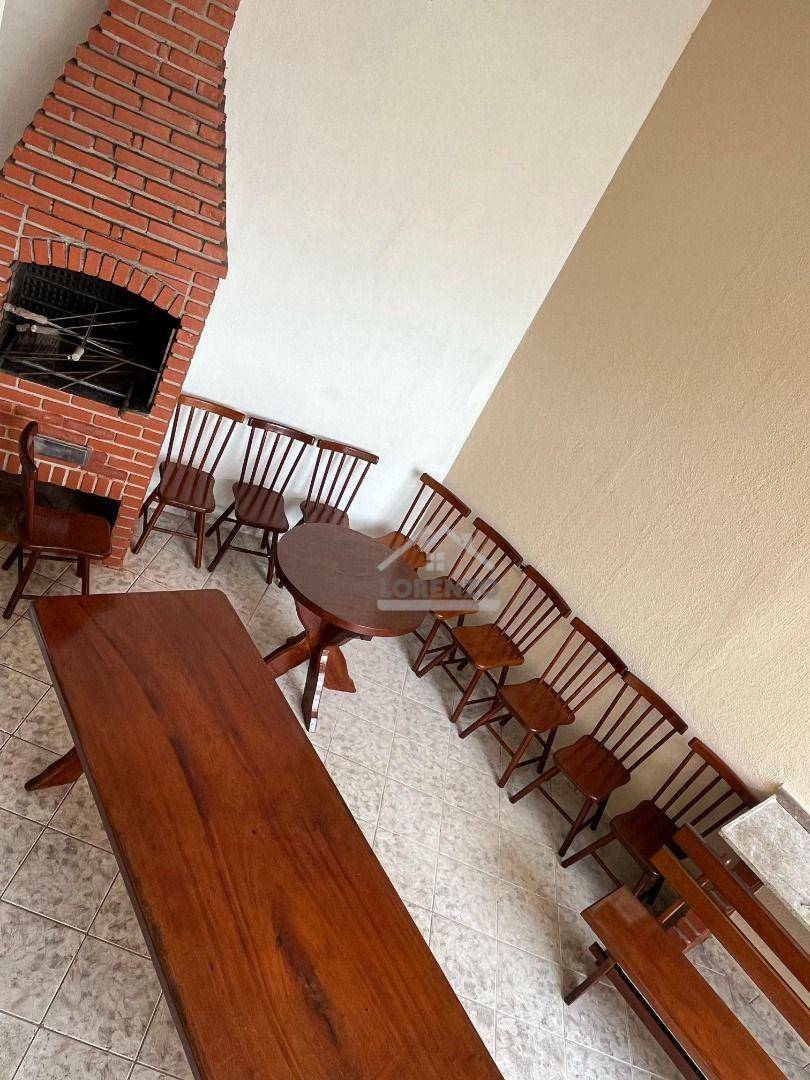 Sobrado à venda com 4 quartos, 318M2 - Foto 7