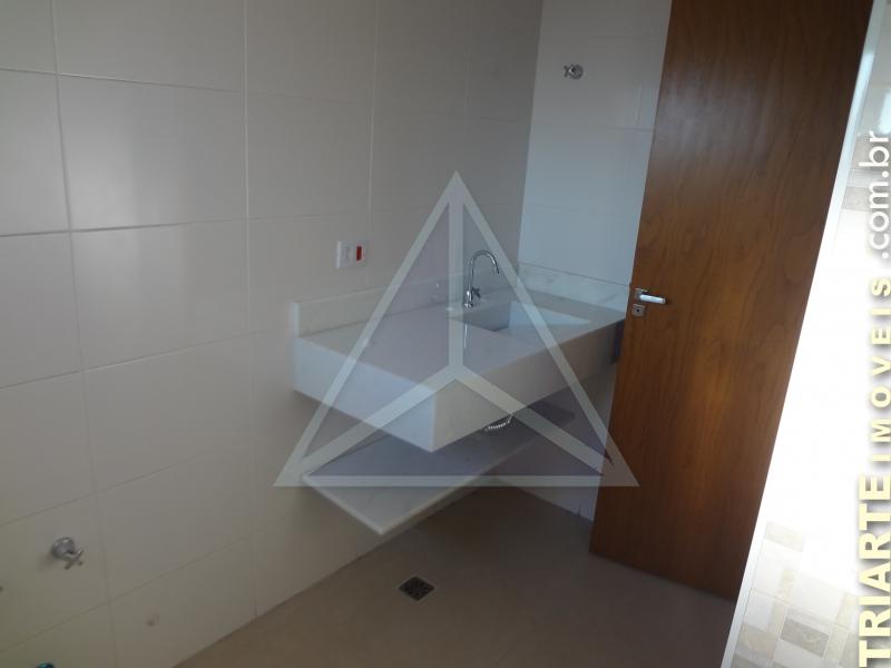 Apartamento para alugar com 3 quartos, 180m² - Foto 15