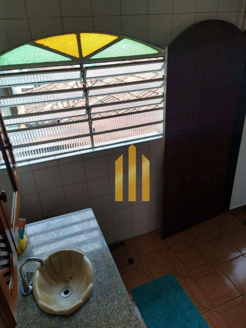 Casa à venda com 3 quartos, 170m² - Foto 16