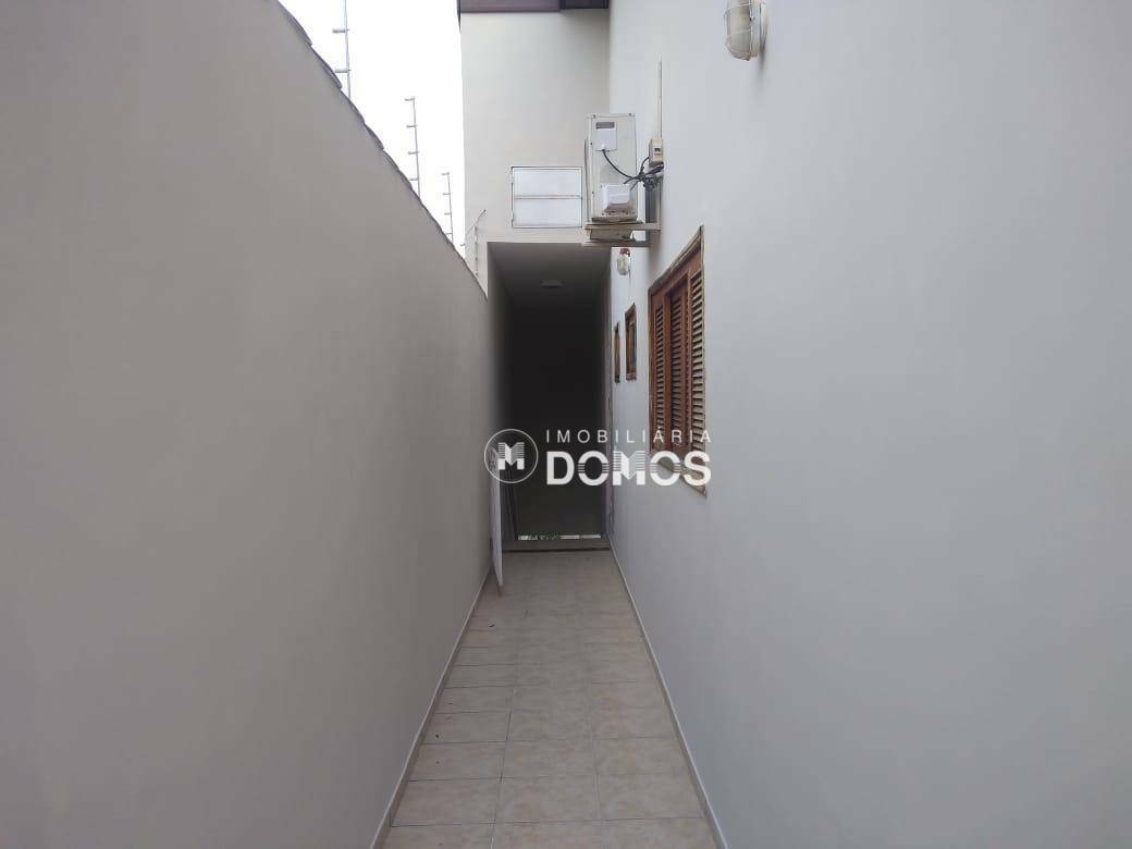 Casa à venda com 3 quartos, 193m² - Foto 6