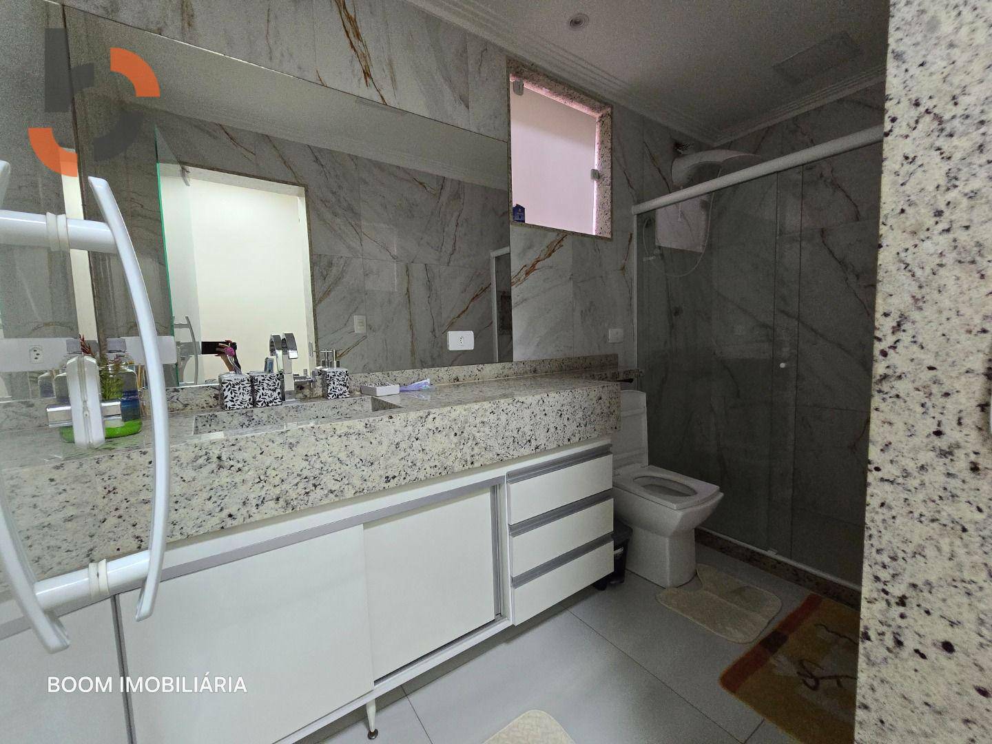 Casa à venda com 2 quartos, 270m² - Foto 13