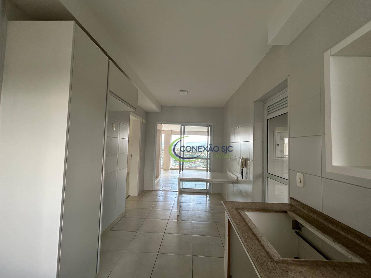 Apartamento para alugar com 4 quartos, 190m² - Foto 19