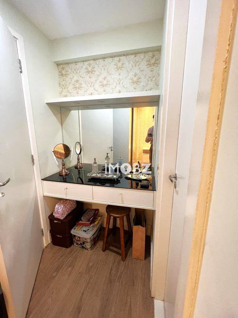 Apartamento à venda com 3 quartos, 96m² - Foto 13