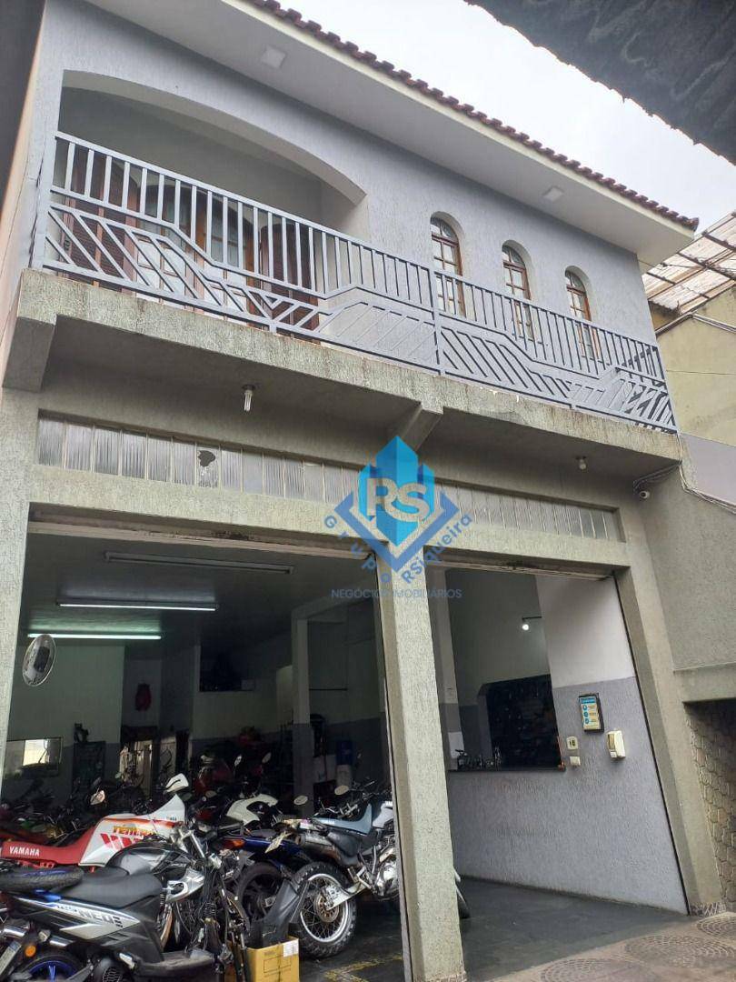 Casa à venda com 3 quartos, 250m² - Foto 23