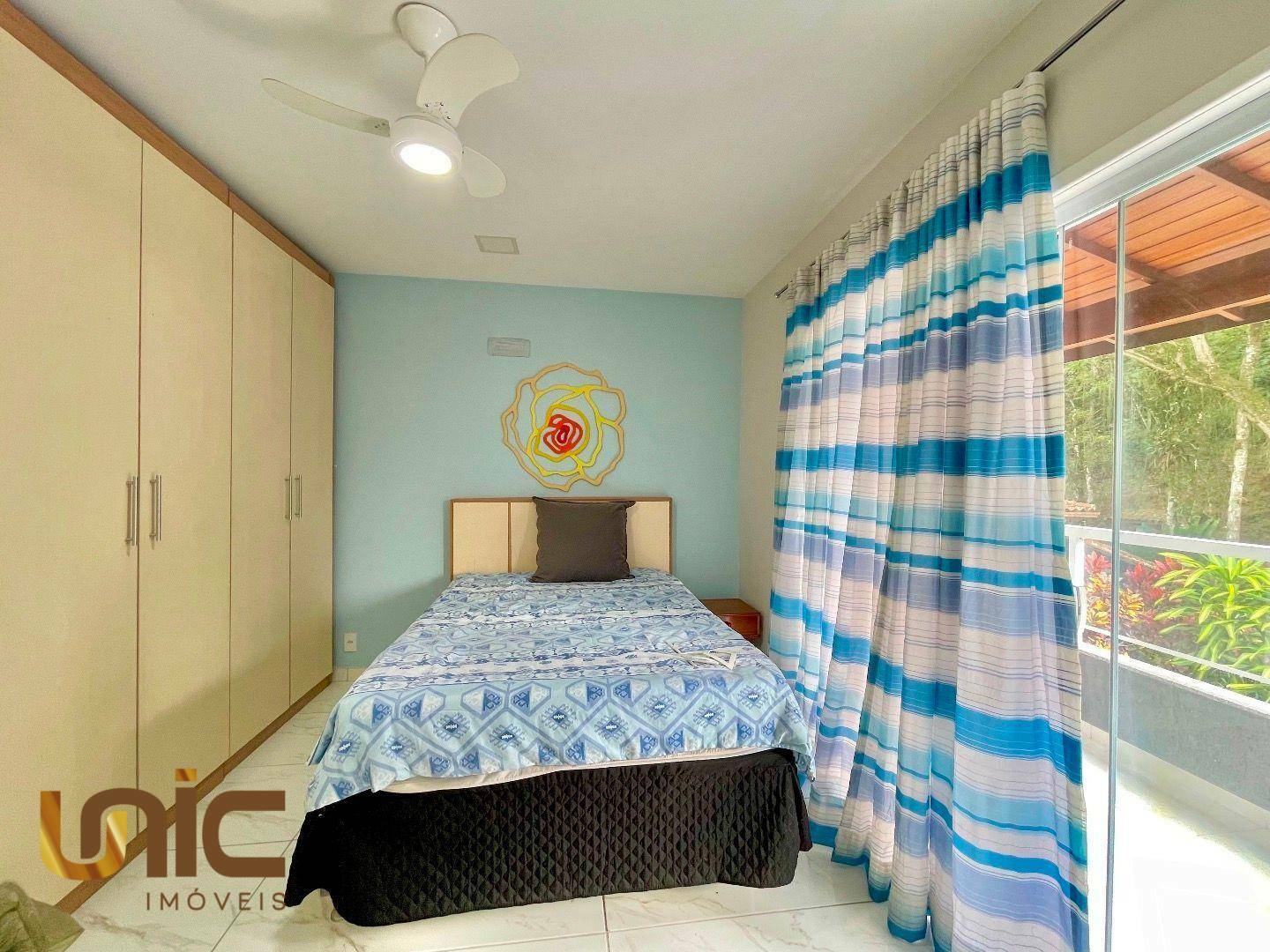 Casa de Condomínio à venda com 3 quartos, 220m² - Foto 19