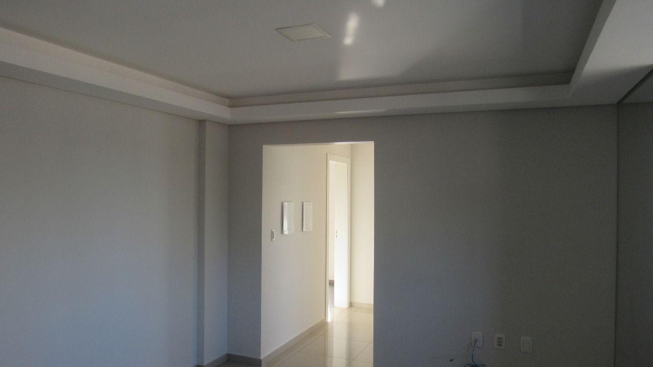 Apartamento à venda com 1 quarto, 70m² - Foto 14