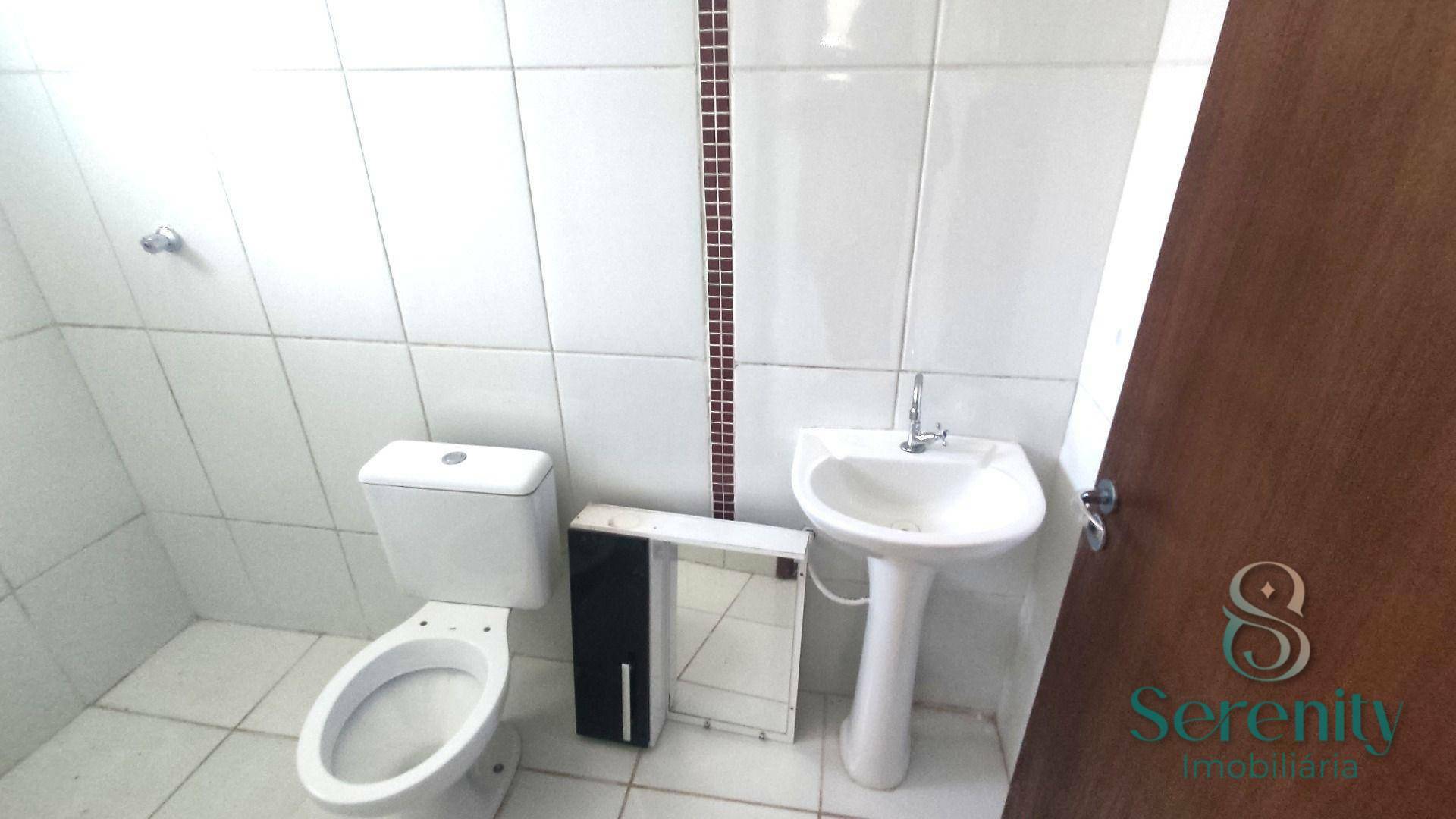 Casa à venda e aluguel com 3 quartos, 70m² - Foto 18