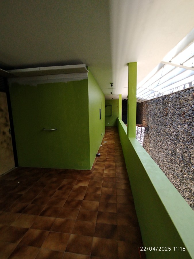 Casa para alugar com 5 quartos, 200m² - Foto 31