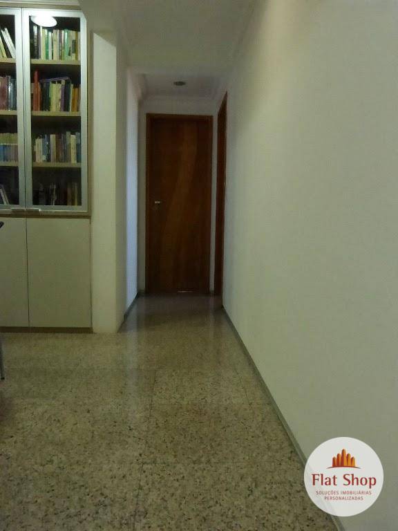 Apartamento à venda com 4 quartos, 210m² - Foto 21