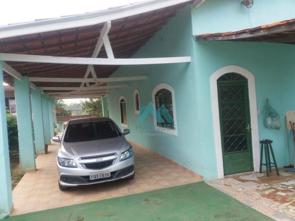 Chácara à venda com 3 quartos, 234m² - Foto 2