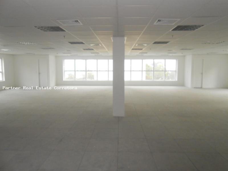 Conjunto Comercial-Sala à venda com 1 quarto, 252m² - Foto 44