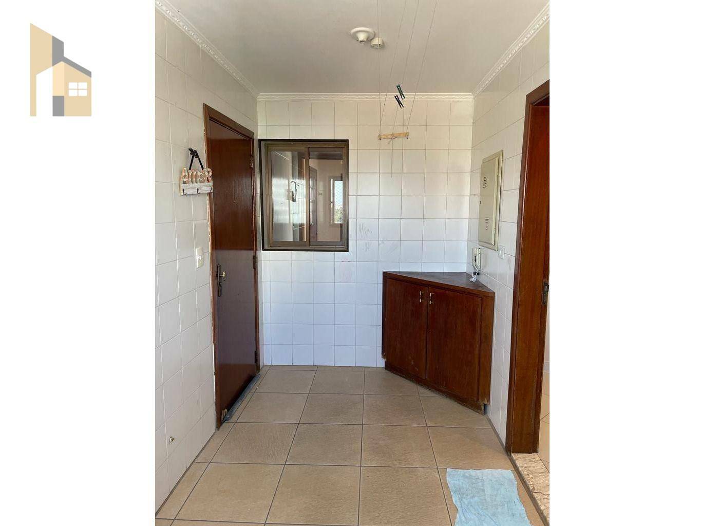 Apartamento à venda com 3 quartos, 160m² - Foto 19