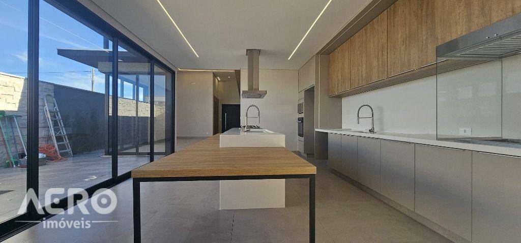 Casa de Condomínio à venda e aluguel com 3 quartos, 198m² - Foto 5