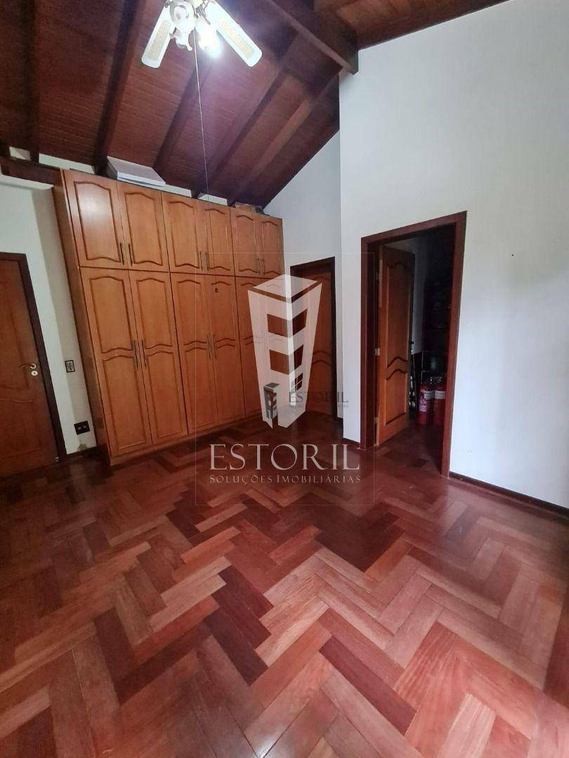 Casa para alugar com 4 quartos, 500m² - Foto 22