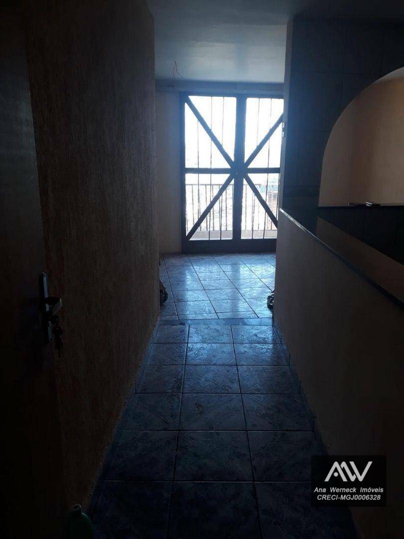 Casa à venda com 3 quartos, 100m² - Foto 19