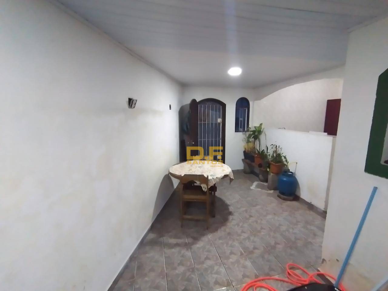 Casa à venda com 2 quartos, 84m² - Foto 5