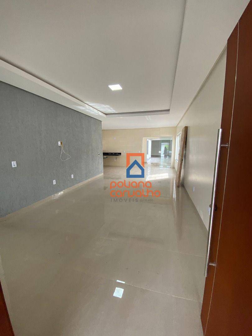 Casa à venda com 4 quartos, 280m² - Foto 3