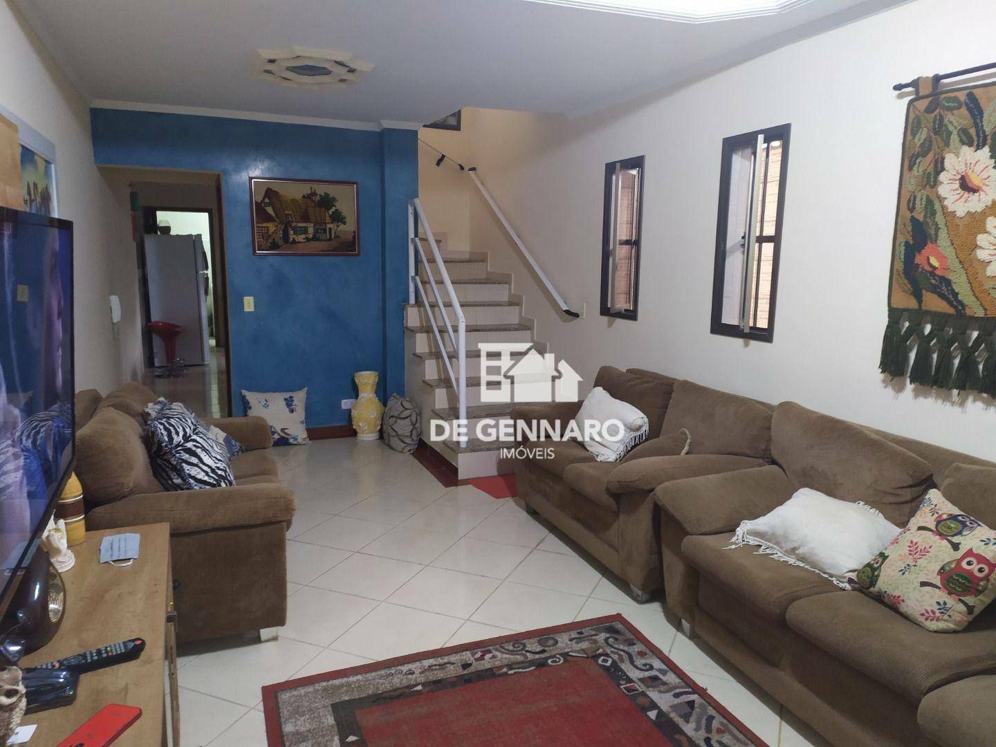 Sobrado à venda com 3 quartos, 121m² - Foto 1