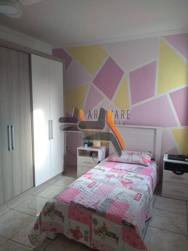 Casa à venda com 3 quartos, 200m² - Foto 33