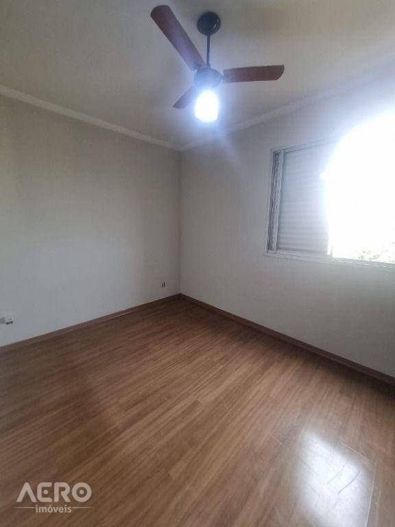 Apartamento à venda com 2 quartos, 60m² - Foto 6