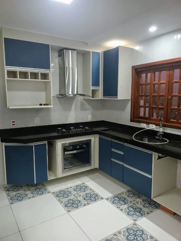 Casa de Condomínio para alugar com 3 quartos, 120m² - Foto 6