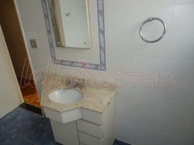 Apartamento para alugar com 3 quartos, 120m² - Foto 13