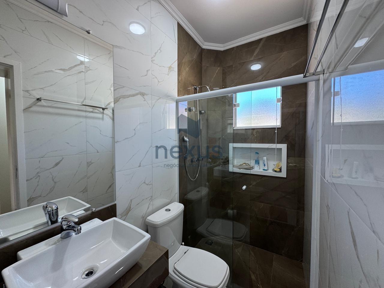 Casa à venda com 3 quartos, 400m² - Foto 25